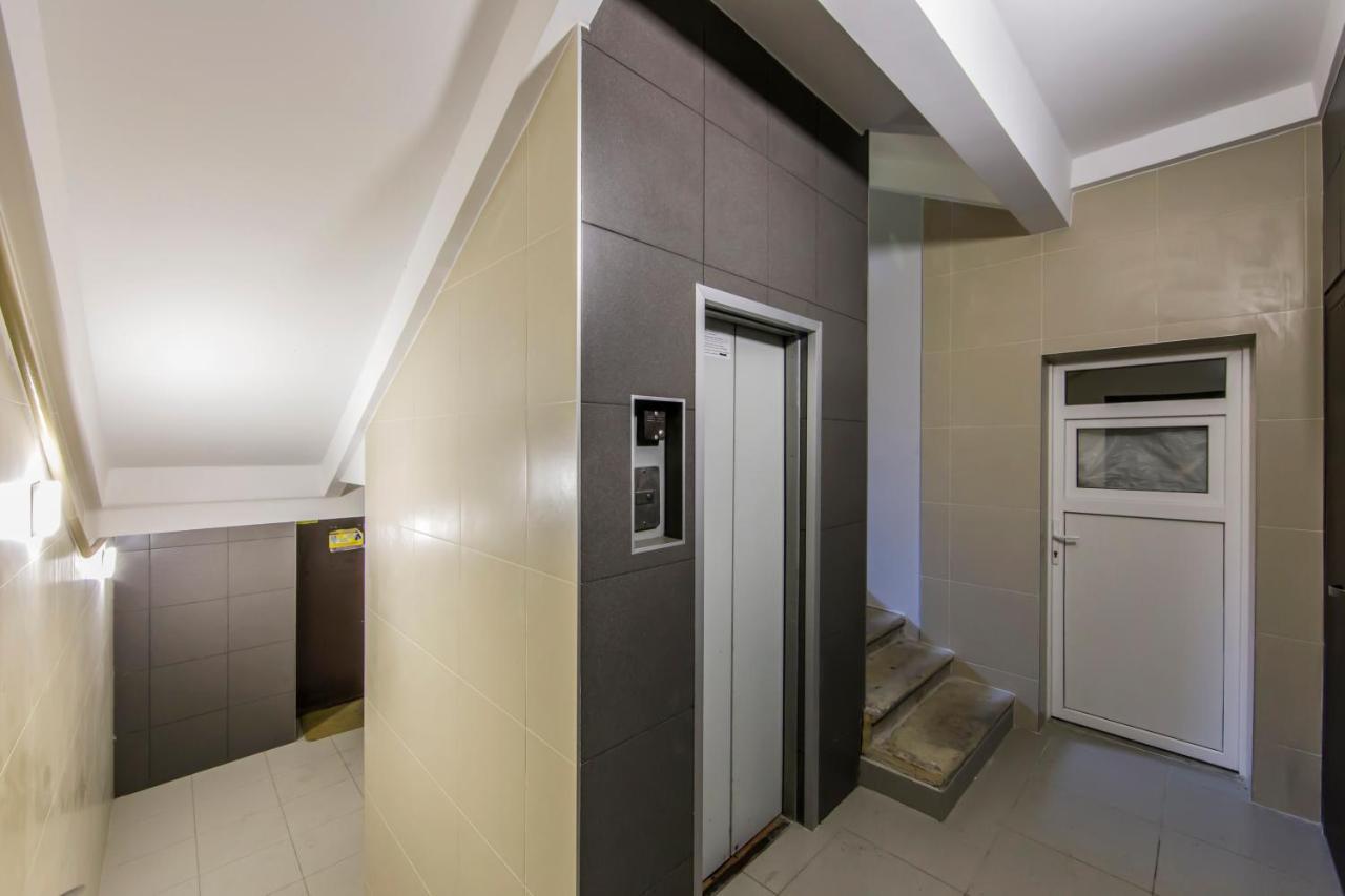 Two-Room Apartments On Maidan Nezavisimosti Kiev Luaran gambar